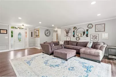 4346 Collingham Trace NE, Marietta, GA 30068 - Photo 6