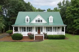 8145 Bennett Ln, Gainesville, GA 30506 - Photo 1