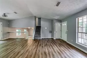 759 Greenhedge Dr, Stone Mountain, GA 30088 - Photo 10