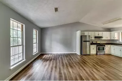 759 Greenhedge Drive, Stone Mountain, GA 30088 - Photo 14