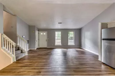 759 Greenhedge Drive, Stone Mountain, GA 30088 - Photo 6