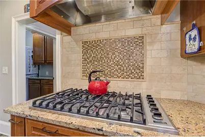 650 River Falls Court, Roswell, GA 30076 - Photo 18