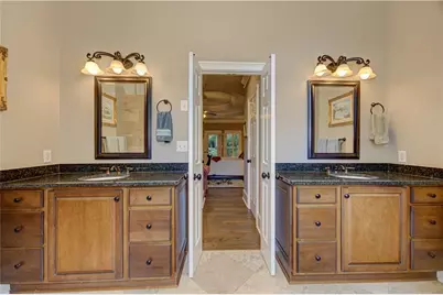 650 River Falls Court, Roswell, GA 30076 - Photo 32