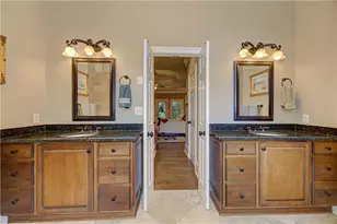 650 River Falls Ct, Roswell, GA 30076 - Photo 32