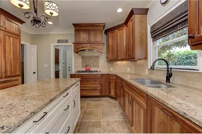 650 River Falls Court, Roswell, GA 30076 - Photo 16