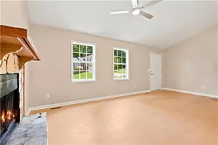 6370 Holborne Ln, Douglasville, GA 30134 - Photo 8
