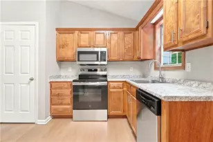 6370 Holborne Ln, Douglasville, GA 30134 - Photo 18