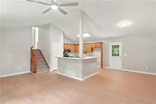 6370 Holborne Ln, Douglasville, GA 30134 - Photo 14