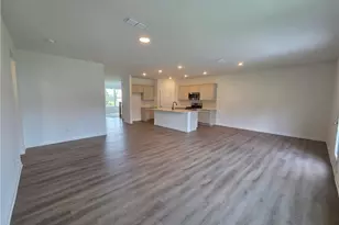7297 Eton Ln, Locust Grove, GA 30248 - Photo 4