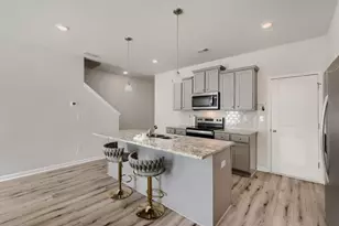 11694 Chatham Dr, Hampton, GA 30228 - Photo 10