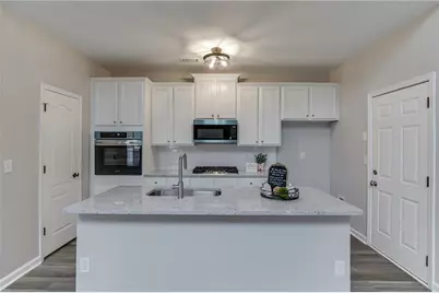 3941 Lake Pass Lane, Suwanee, GA 30024 - Photo 10