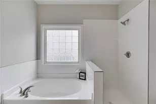 3941 Lake Pass Ln, Suwanee, GA 30024 - Photo 18