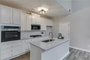 3941 Lake Pass Ln, Suwanee, GA 30024 - Photo 10