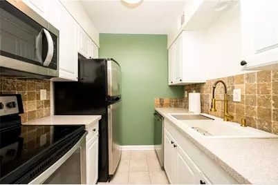 127 Lablanc Way NW, Atlanta, GA 30327 - Photo 10