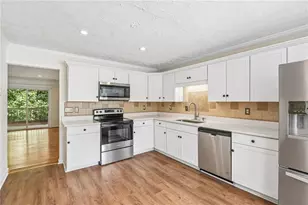3590 Regency Park Dr, Duluth, GA 30096 - Photo 8