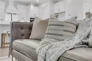 4082 Adler Cir, Buford, GA 30519 - Photo 18