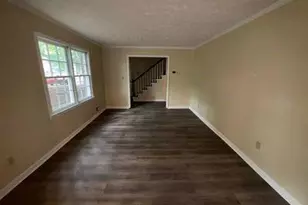 1337 Cotton Creek Dr, Lawrenceville, GA 30045 - Photo 4