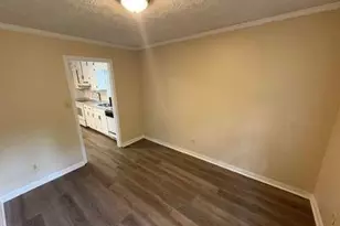 1337 Cotton Creek Dr, Lawrenceville, GA 30045 - Photo 2