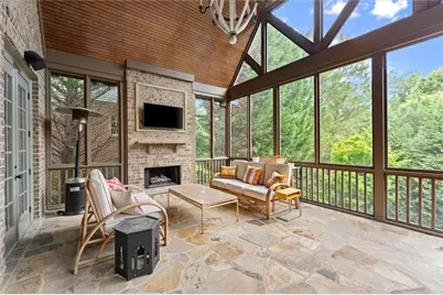 542 Hillside Drive NW, Atlanta, GA 30342 - Photo 28