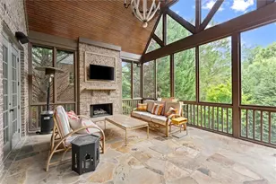 542 Hillside Dr NW, Atlanta, GA 30342 - Photo 28