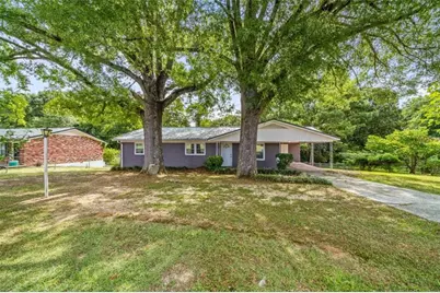 112 Greenbriar Drive, Cedartown, GA 30125 - Photo 2