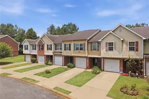 605 Magnolia Gardens Walk, McDonough, GA 30253 - Photo 2