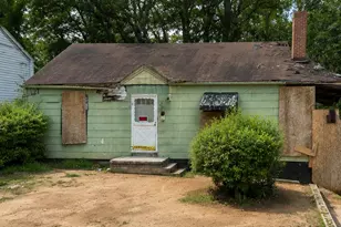 1263 Gus Thornhill Junior Dr, Atlanta, GA 30344 - Photo 1