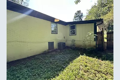 164 Polar Rock Drive SW, Atlanta, GA 30315 - Photo 4