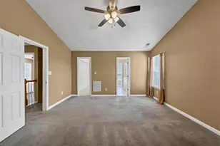 5745 Old Carriage Dr, Atlanta, GA 30349 - Photo 18