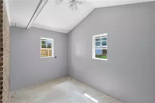 4362 White Oak Dr, Buford, GA 30518 - Photo 10