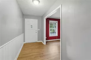 4362 White Oak Dr, Buford, GA 30518 - Photo 4