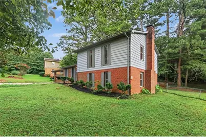 3124 Stanford Circle, Lawrenceville, GA 30044 - Photo 4