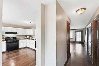 284 Shaded Oaks Lane SE, Marietta, GA 30067 - Photo 2