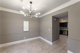 11840 Aspen Forest Dr, Johns Creek, GA 30005 - Photo 10