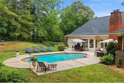 1040 Finnsbury Drive, Roswell, GA 30075 - Photo 46