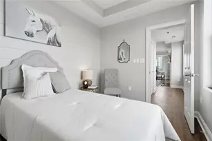 2881 Peachtree Rd NE, Atlanta, GA 30305 - Photo 18