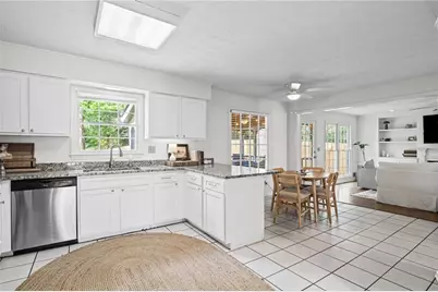 994 Coach House Drive, Tucker, GA 30084 - Photo 10