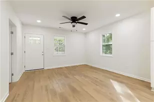 1015 Sims St SW, Atlanta, GA 30310 - Photo 10
