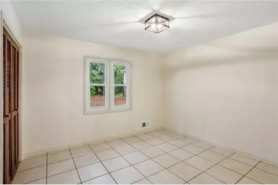 5460 Chanterella Court SW, Lilburn, GA 30047 - Photo 16