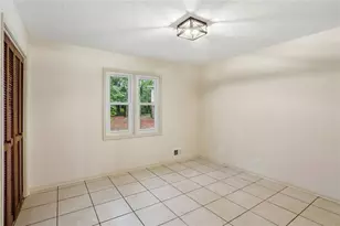 5460 Chanterella Ct SW, Lilburn, GA 30047 - Photo 16