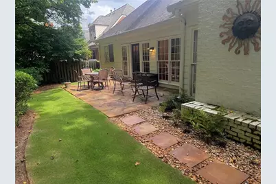 4505 Woodhaven NE, Marietta, GA 30067 - Photo 18