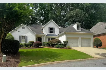 4505 Woodhaven NE, Marietta, GA 30067 - Photo 2