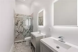 2585 Hood Ave NW, Atlanta, GA 30318 - Photo 10