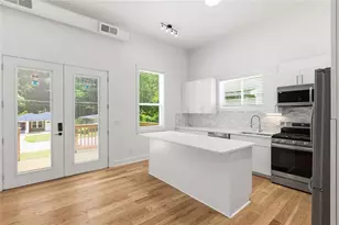 2585 Hood Ave NW, Atlanta, GA 30318 - Photo 2