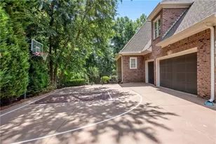 2140 Tee Dr, Braselton, GA 30517 - Photo 2