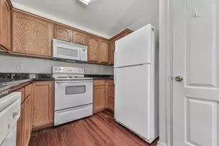 530 Fox Creek Crossing, Woodstock, GA 30188 - Photo 16