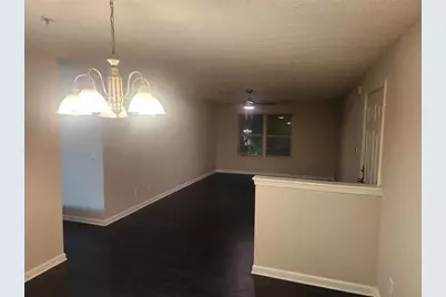 6202 Fairington Ridge Circle, Lithonia, GA 30038 - Photo 4