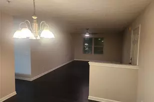 6202 Fairington Ridge Cir, Lithonia, GA 30038 - Photo 4