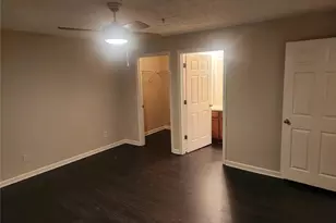 6202 Fairington Ridge Cir, Lithonia, GA 30038 - Photo 14