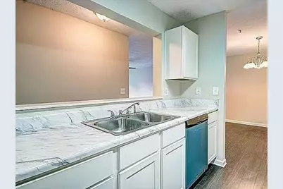 6202 Fairington Ridge Circle, Lithonia, GA 30038 - Photo 6